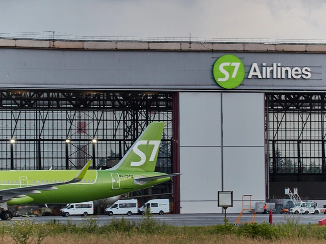 Пассажир был вынужден занять место в хвостовой части самолёта | Источник: Александр Ощепков / NGS.RU