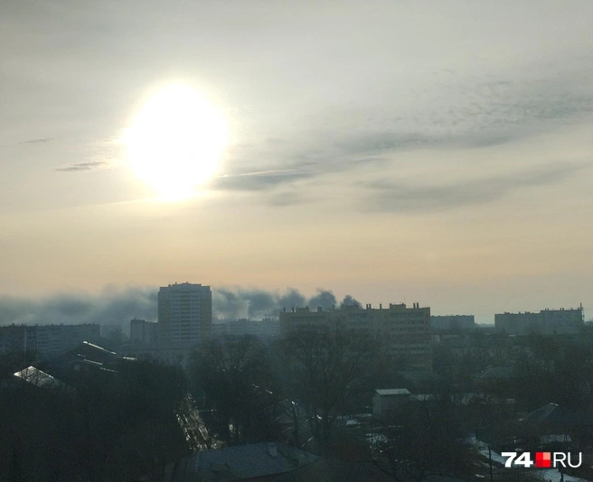 Пожар был виден из разных частей Копейска | Источник: читатель 74.RU