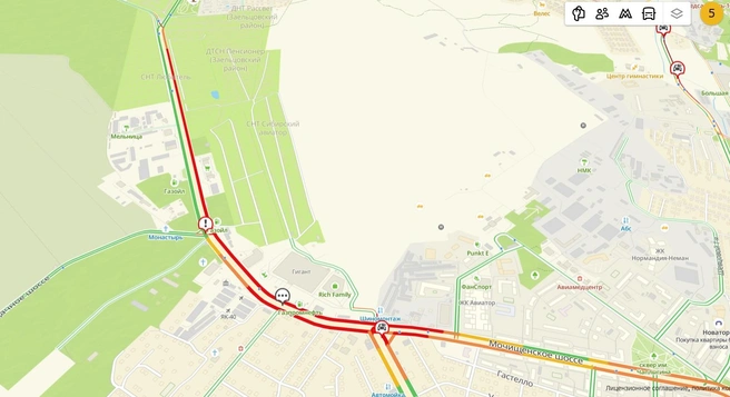 Пользователи сообщают о проблемах со светофорами на участке | Источник: 2ГИС