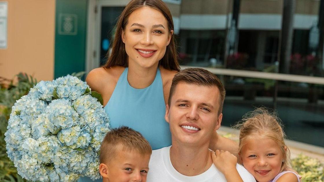 Адвокат Артема Чекалина ответил, что ждет троих детей блогера после его ареста