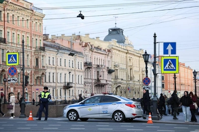 На Невском проспекте заметили множество полицейских машин