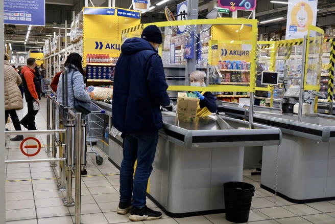 Общий объем покупок по картам за январь — март 2025 года увеличился на 22% год к году | Источник: Леонид Меньшенин / 74.RU