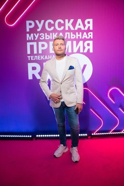 Дубцова об аллергии, Басков — о шашлыках: о чем говорили звезды в преддверии премии RU TV