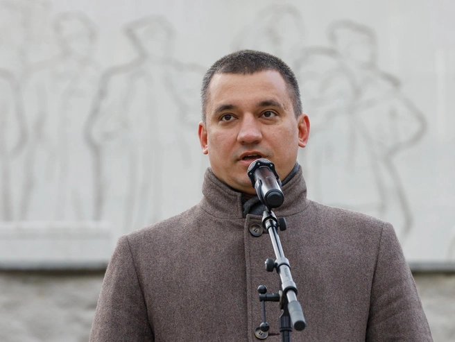 Иван Селезнев продолжает политическую карьеру, сменив депутатский мандат на новую должность. | Источник: Алексей Волхонский / V1.RU