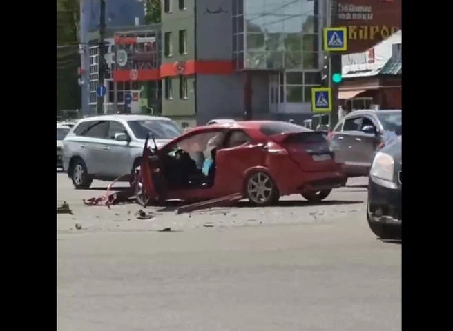 В ДТП около Центрального автовокзала пострадали двое жителей Рязани | ya62.ru