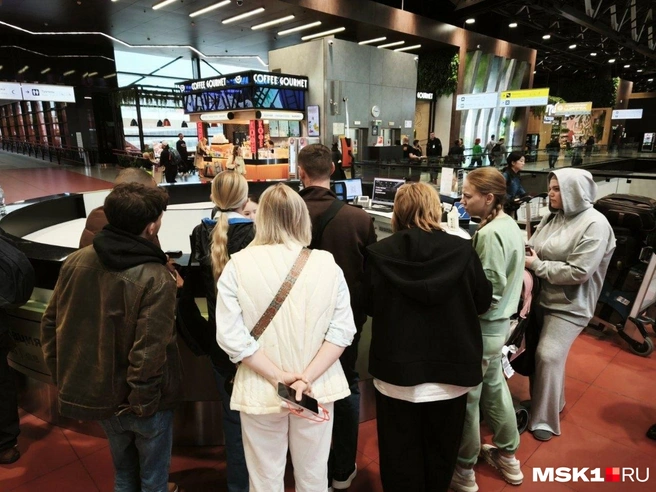 Информационная стойка в аэропорту Шереметьево | Источник: Михаил Мечев / MSK1.RU