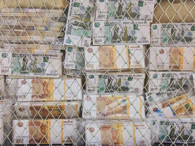 В первом чтении обсуждалось увеличение налога на продажу имущества. | Источник: Александр Ощепков / NGS.RU