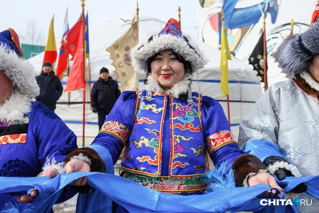 Люди, кони, ёхор: смотрите, как отметили Сагаалган в Агинском | Источник: Олег Фёдоров / CHITA.RU