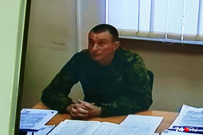 Контракт добровольца Андрей Меньшенин заключил весной этого года | Источник: Михаил Шилкин
