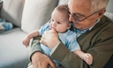 «Можете не дожить до его 18-летия»: 72-летняя пара в суде добилась права стать родителями