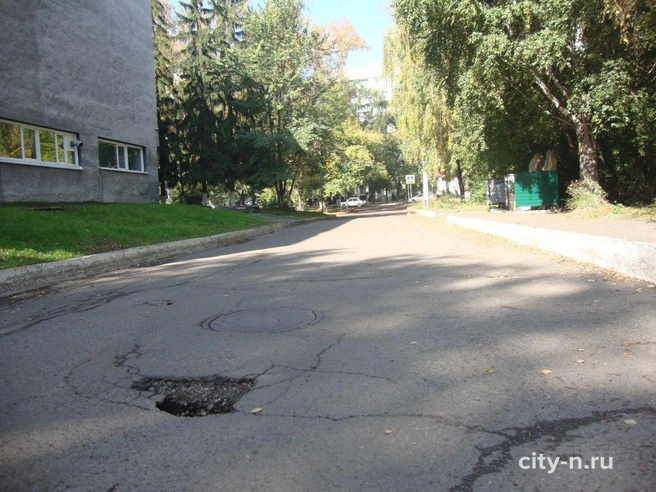 После освещения ситуации в средствах массовой информации ответственные лица организовали ремонтные работы | Источник: www.city-n.ru