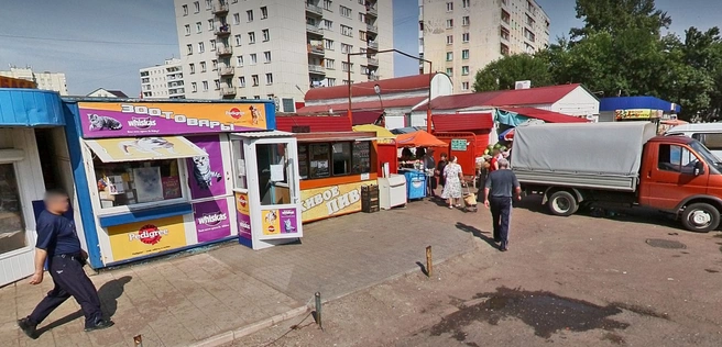 Так выглядел вход на рынок в 2011 году | Источник: yandex.ru/maps