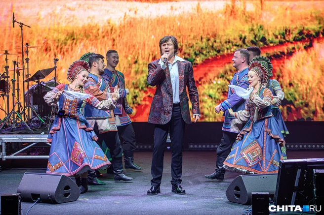 Прохор Шаляпин отжигает | Источник: Олег Фёдоров / CHITA.RU