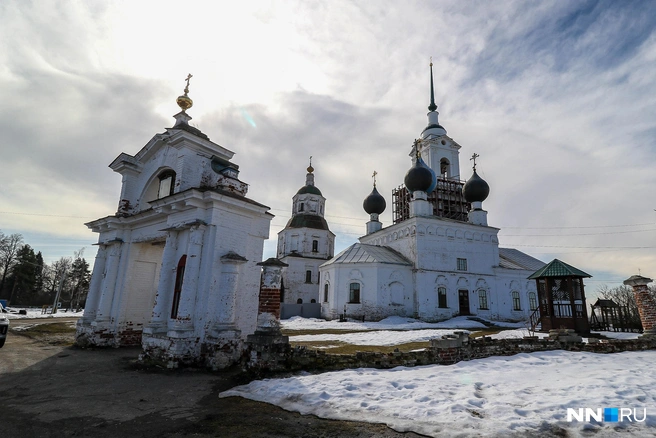 Вид на храм в честь Владимирской иконы Божией Матери | Источник: Наталья Бурухина / NN.RU