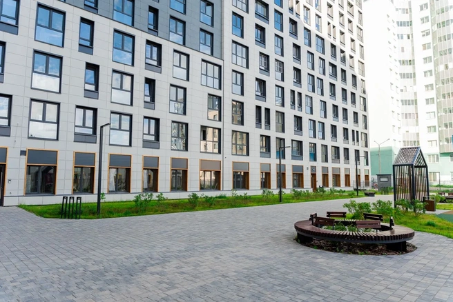 В проекте Akvilon City Towers, как и в других объектах Группы Аквилон, много внимания уделили обустройству придомовой территории | Источник: Группа Аквилон