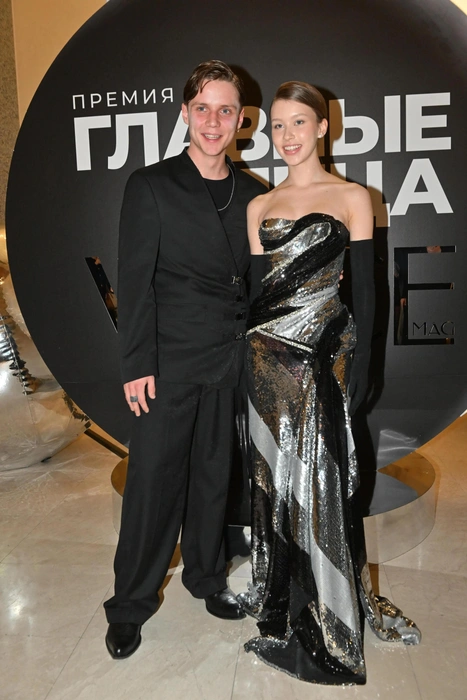 Впервые пару заметили на премии | Источник: Starhit / starhit.ru