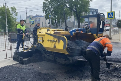 В Костроме дорожники восстановили асфальт на нескольких улицах