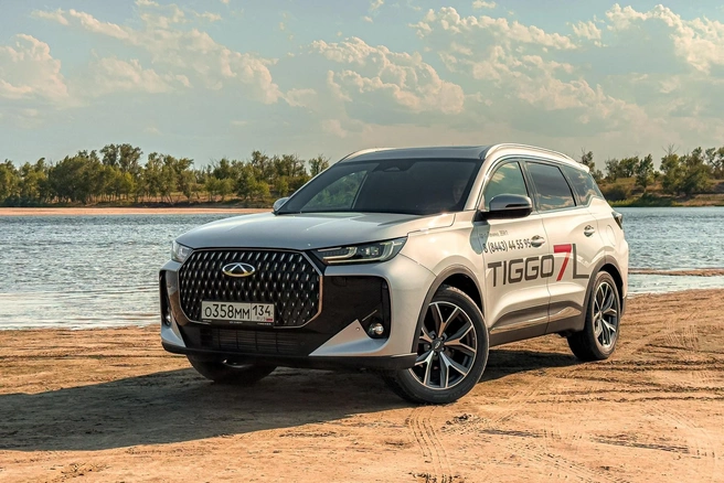 На тест-драйв можно взять Chery Tiggo 7L, который дебютировал в России в апреле этого года | Источник: «Арконт»