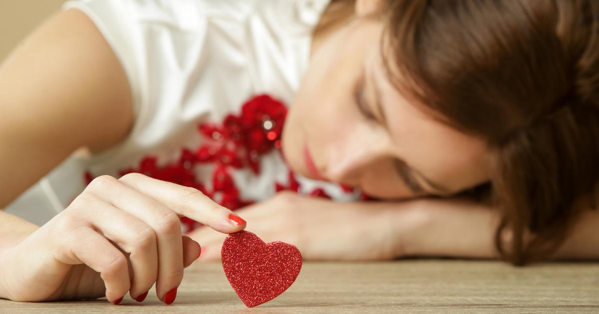 Психолог Лабковский объяснил, почему мы не можем забыть первую любовь