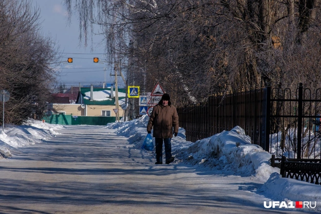 Прогуливаясь по тихим улочкам Алексеевки | Источник: Булат Салихов / UFA1.RU