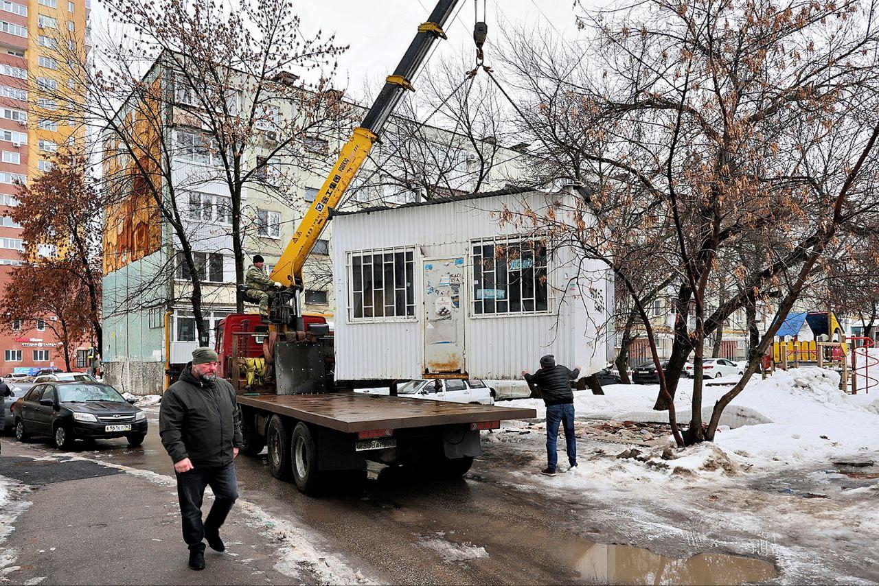 «Ночь длинных ковшей»: в Самаре начали борьбу с киосками и ларьками