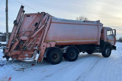 Voronezh KamAZ Driver Hits Man, Risks License Loss