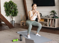 Как избавиться от ямок на ягодицах: 6 упражнений для красивых бедер