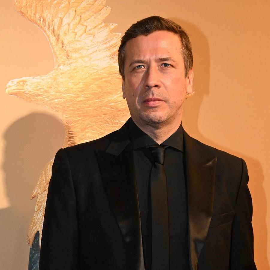 «У Анны новые отношения, она не в России, дети со мной»: Мерзликин рассказал о жизни после развода