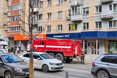 ДТП в центре Саратова: столкнулись мотоцикл и легковушка