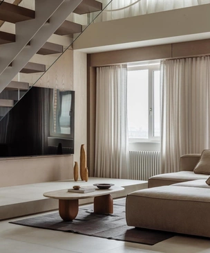 Трехуровневая квартира 320 м² с камином и террасами в Ростове-на-Дону