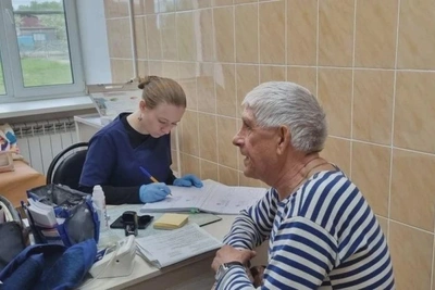 Теплоход «Здоровье» принял 671 жителя отдаленных сел