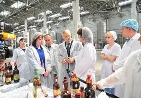 Ковалев посетил газотурбинную ТЭЦ и «КвасКо Боттлерз» | ya62.ru