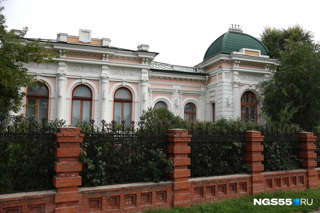 В этом доме когда-то жил адмирал Колчак | Источник: Евгений Софийчук / NGS55.RU