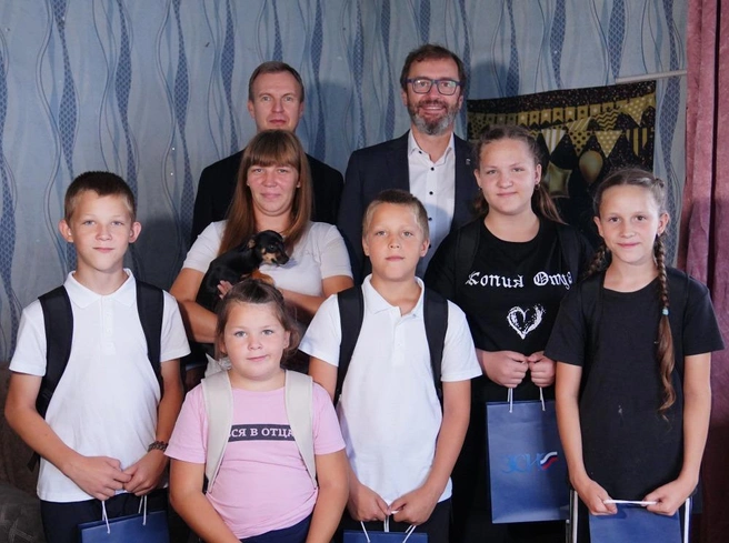 В семье Сальниковых из города Черемхово пятеро детей, все они школьники | Источник: пресс-служба Законодательного Собрания Иркутской области