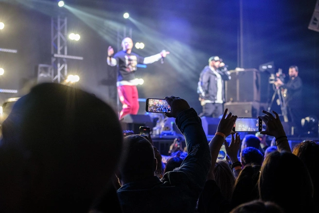 У многих теперь осталась запись «лайва» | Источник: Булат Салихов / UFA1.RU