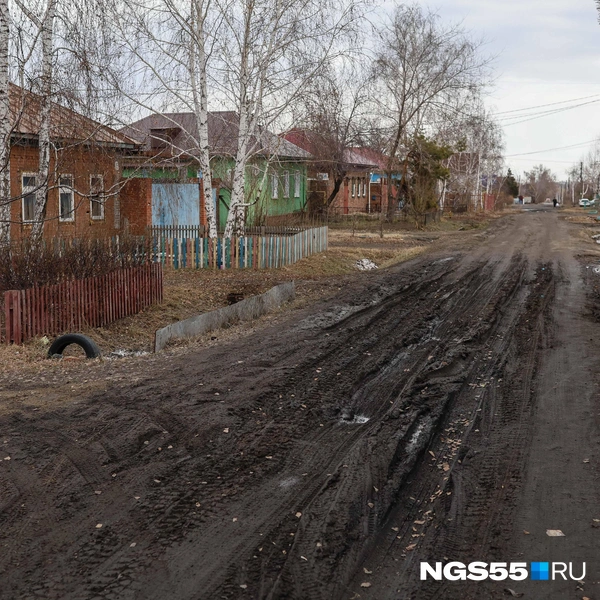 Грязь спокойно можно обойти  | Источник: Евгений Софийчук / NGS55.RU