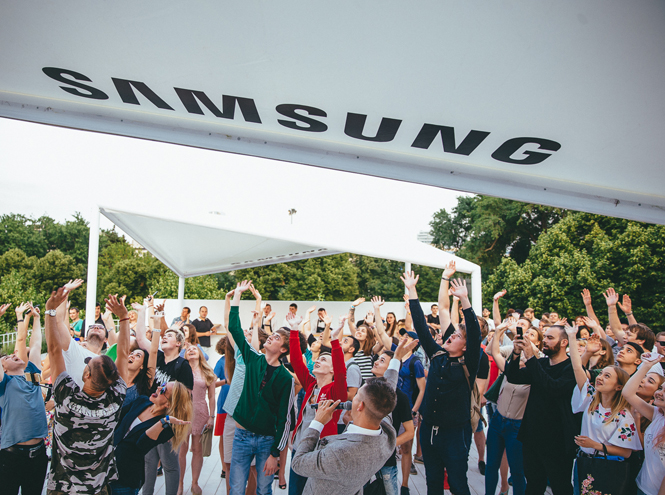 Summer edition: Samsung открыл интерактивную студию в парке Горького