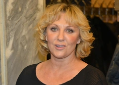 Елена Яковлева не может вывезти тело отца с Украины, чтобы похоронить