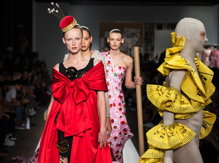 Уроки fashion-иллюстрации: коллекция Moschino SS 2019