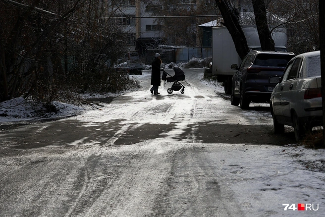 Впрочем, присутствие большого города все-таки чувствуется. Как минимум здесь есть нормальная дорога | Источник: Наталья Лапцевич