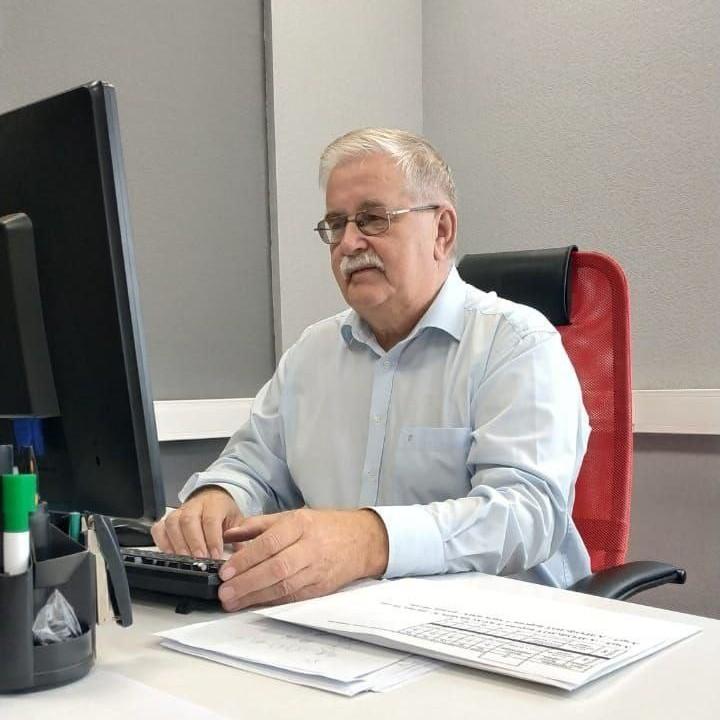 Александр Шувалов
