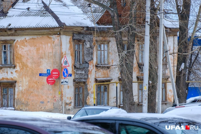 Полностью деревянных домов почти не осталось | Источник: Булат Салихов / UFA1.RU