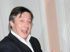 Жена Ефремова: «Михаил жив-здоров. Переживает и страдает»