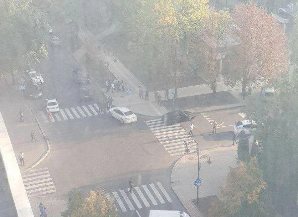 СМИ: глава ДНР убит в центре Донецка | ya62.ru