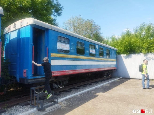 Поволжский музей железнодорожной техники под открытым небом — ещё одна замечательная локация, которая особенно порадует маленьких путешественников: там разрешают всё трогать и забираться в поезда | Источник: Александра Исмайлова / 63.RU