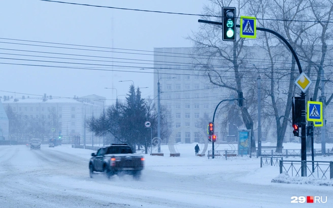 Потихоньку Архангельск просыпается, вперед — в новый, 2023 год! | Источник: Антон Данилов