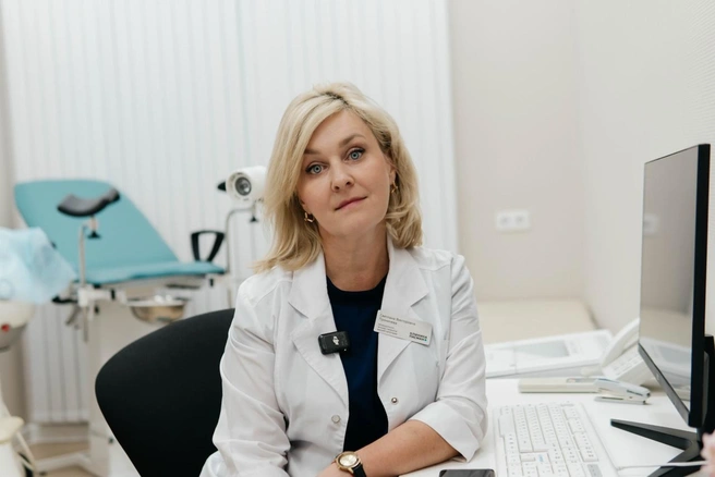 Светлана Проничева — руководитель направления вспомогательных репродуктивных технологий «Клиники Пасман», акушер-гинеколог высшей категории, стаж — 29 лет | Источник: «Клиника Пасман»