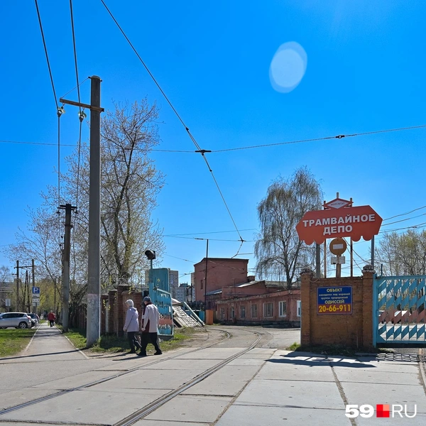 Пути ведут в депо&nbsp;«Балатово»&nbsp;— сейчас оно закрыто на реконструкцию | Источник: Василина Любимова / 59.RU