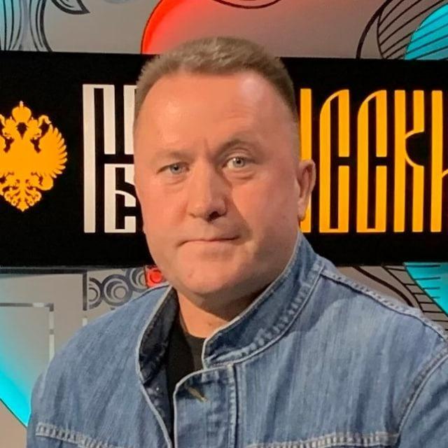 <p>Михаил Леус</p>