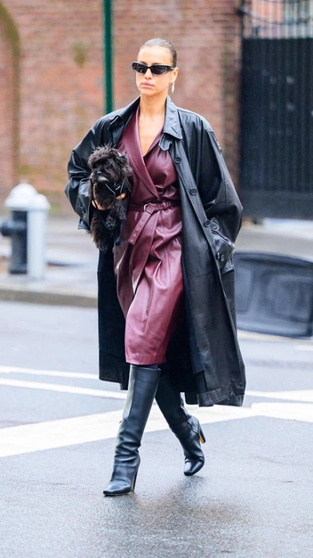 Ирина Шейк надела платье в самом модном оттенке весны — он олицетворяет роскошь и богатство | marieclaire.ru